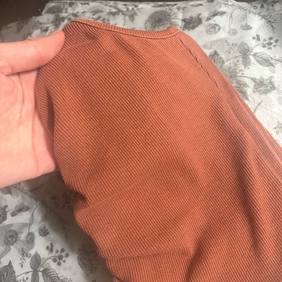 Zara Ruched Crop Top - Picture 6 of 6